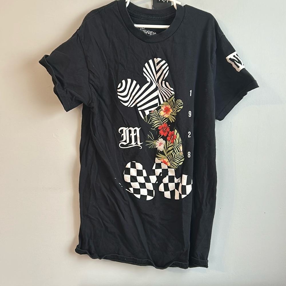 Disney men’s t-shirt
